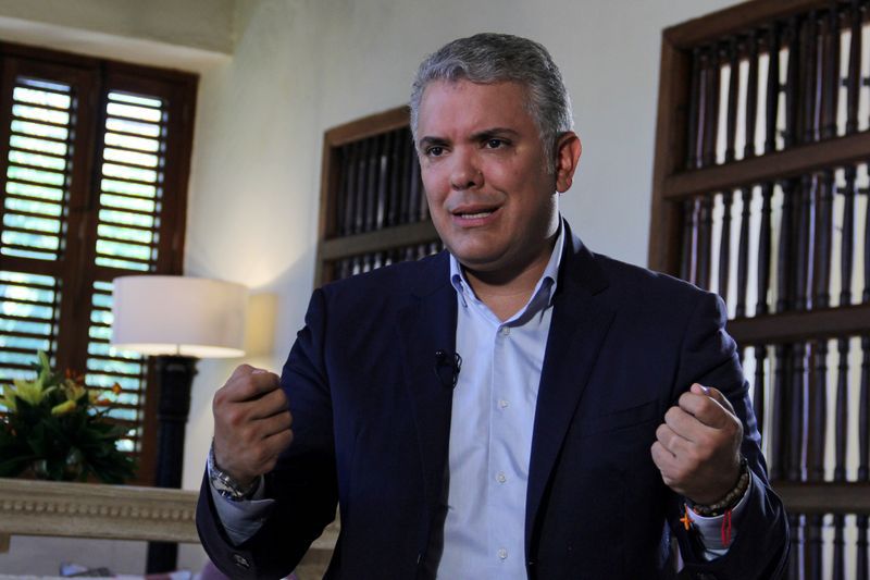Imagen de archivo del presidente colombiano, Iván Duque, durante una entrevista con Reuters en Cartagena, Colombia, Enero 15, 2020. REUTERS/Javier Andrés Rojas/