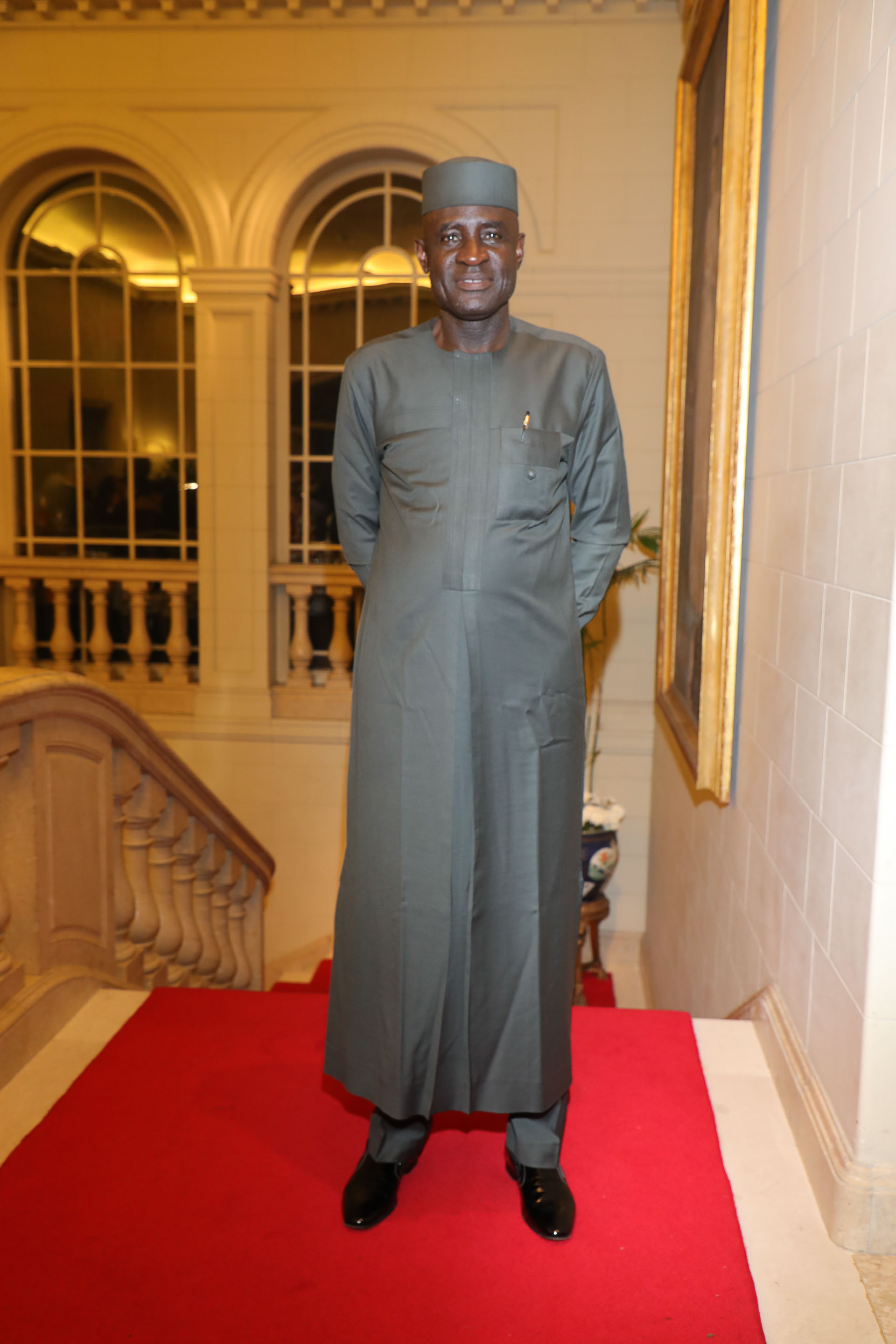 El embajador de Nigeria, Jonah Odo Mkpuruka