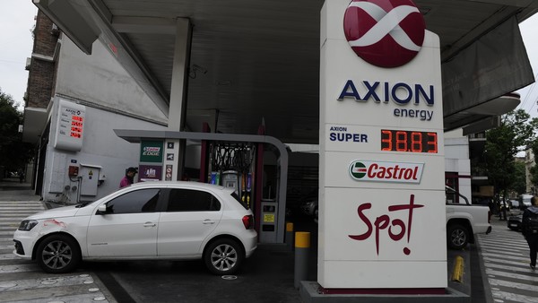 Axion se adelantó y aumenta 6% las naftas