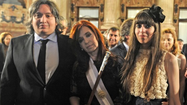 Cristina Kirchner viajará a Cuba para visitar a su hija Florencia, pese a la muerte de su madre