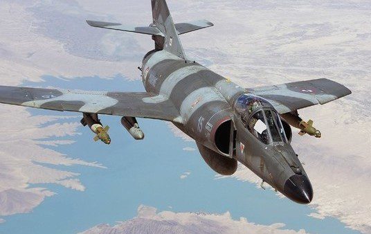 Envían los cinco aviones de guerra que Argentina le compró a Francia