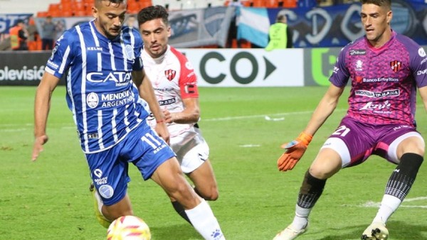 Godoy Cruz avanzó por penales y en octavos será rival de Boca