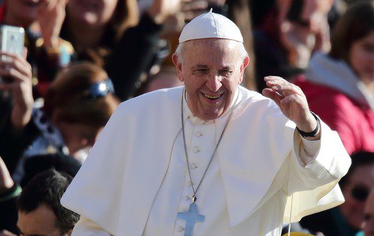 Obispos argentinos se juntan con el Papa: ¿acuerdo para una visita al país en 2020?