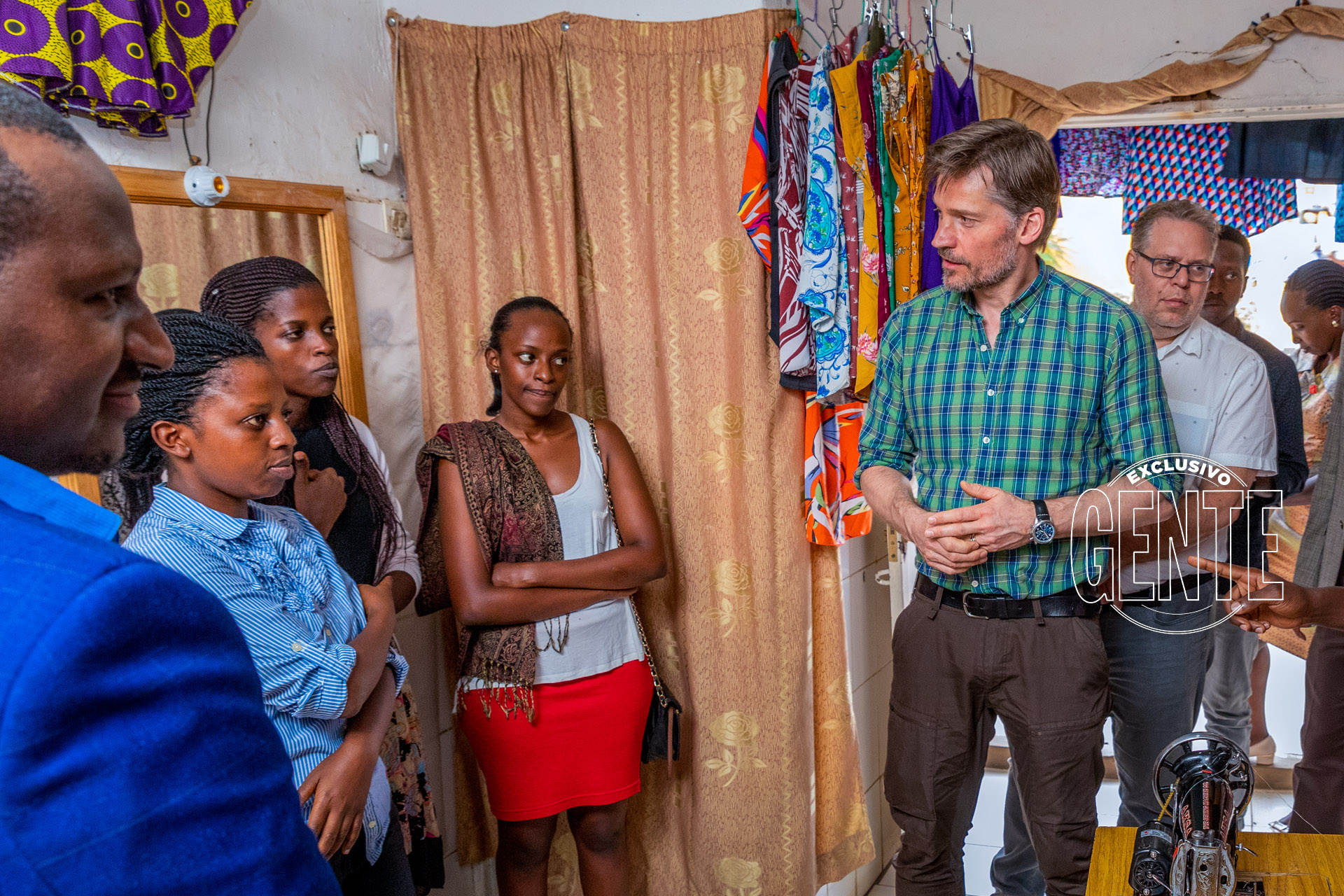 Como Embajador de Buena Voluntad del Programa de las Naciones Unidas para el Desarrollo, Nikolaj estuvo conversando con los vecinos de Ruanda.