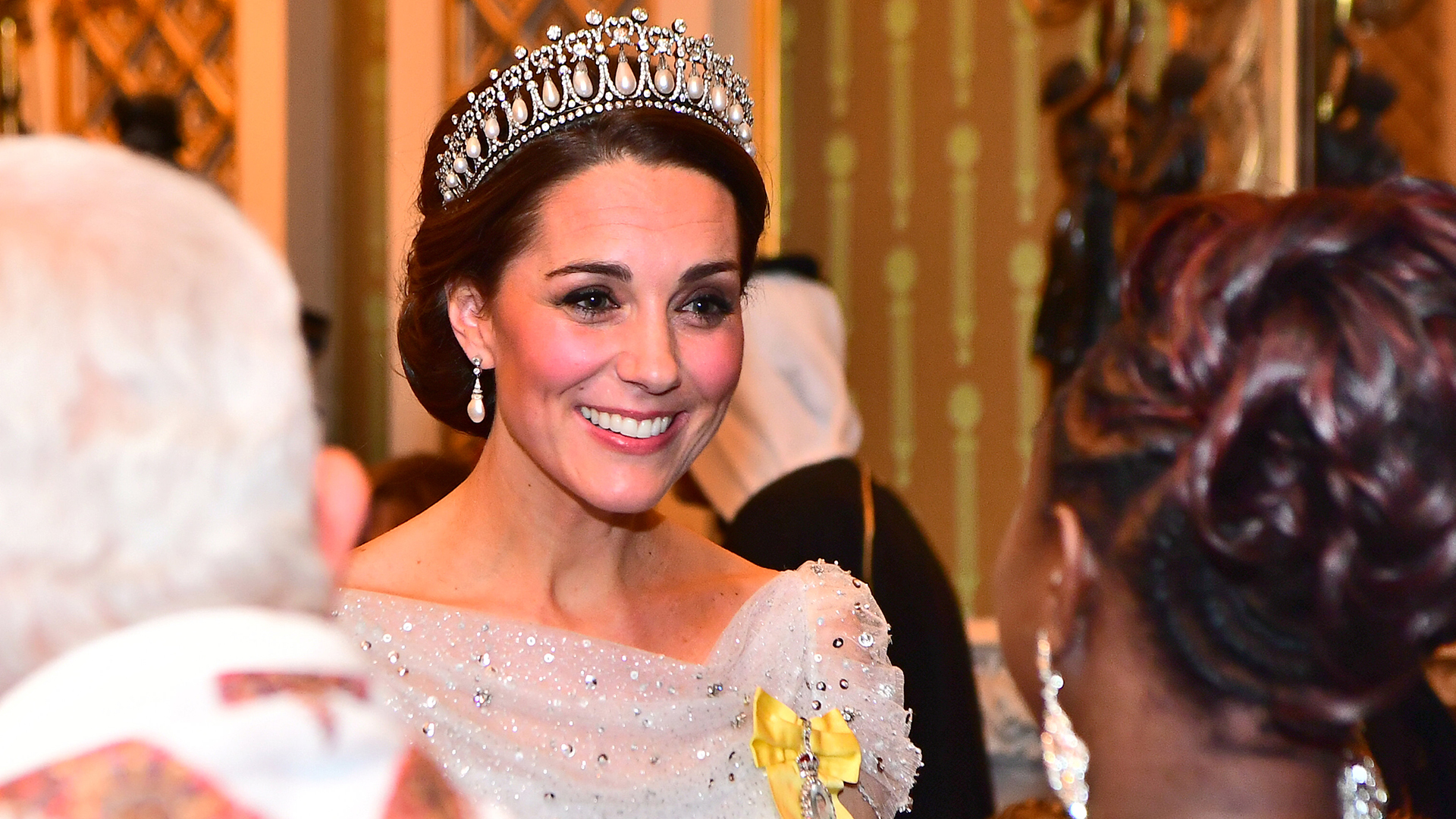 Isabel II premió a Kate Middleton por su gran papel en la casa real británica