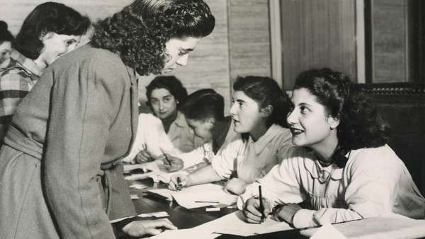 El histórico rol de Eva Perón en la sanción del voto femenino