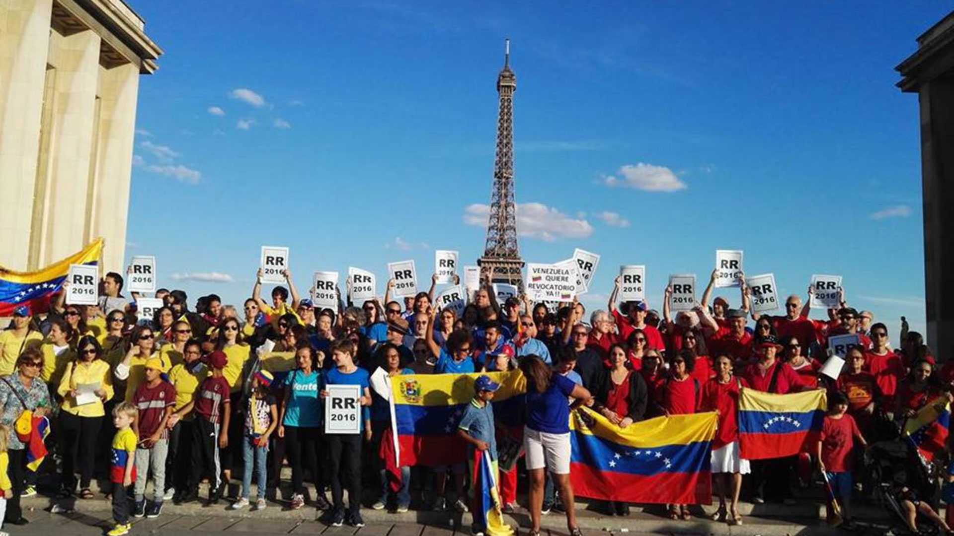 Venezolanos en París