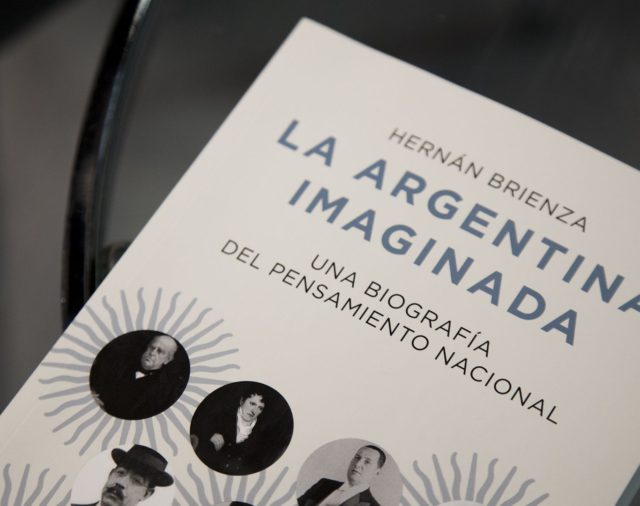 Hernán Brienza: “Una Argentina que no tiene fuerzas para incluir a todos está muerta”