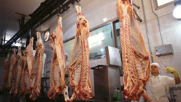 Interés de restoranes y "fast foods" de EE.UU. por la carne argentina