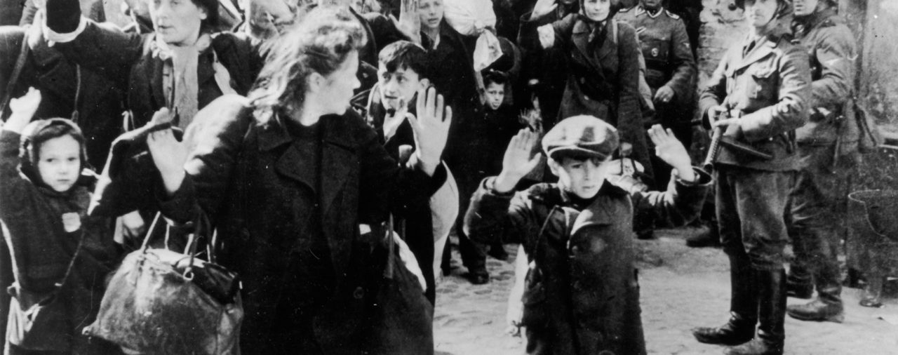 La importancia de seguir conmemorando el Día del Holocausto