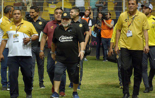 Los Dorados de Diego Maradona gritaron primero en la primera final en busca de la definición por el ascenso