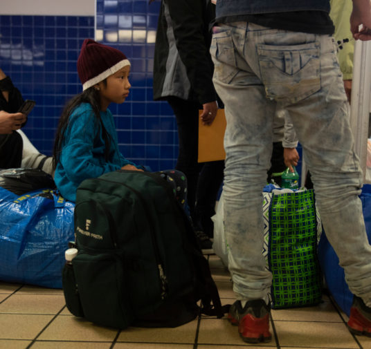 ‘Todos los días tengo miedo’: los solicitantes de asilo esperan su destino en Estados Unidos