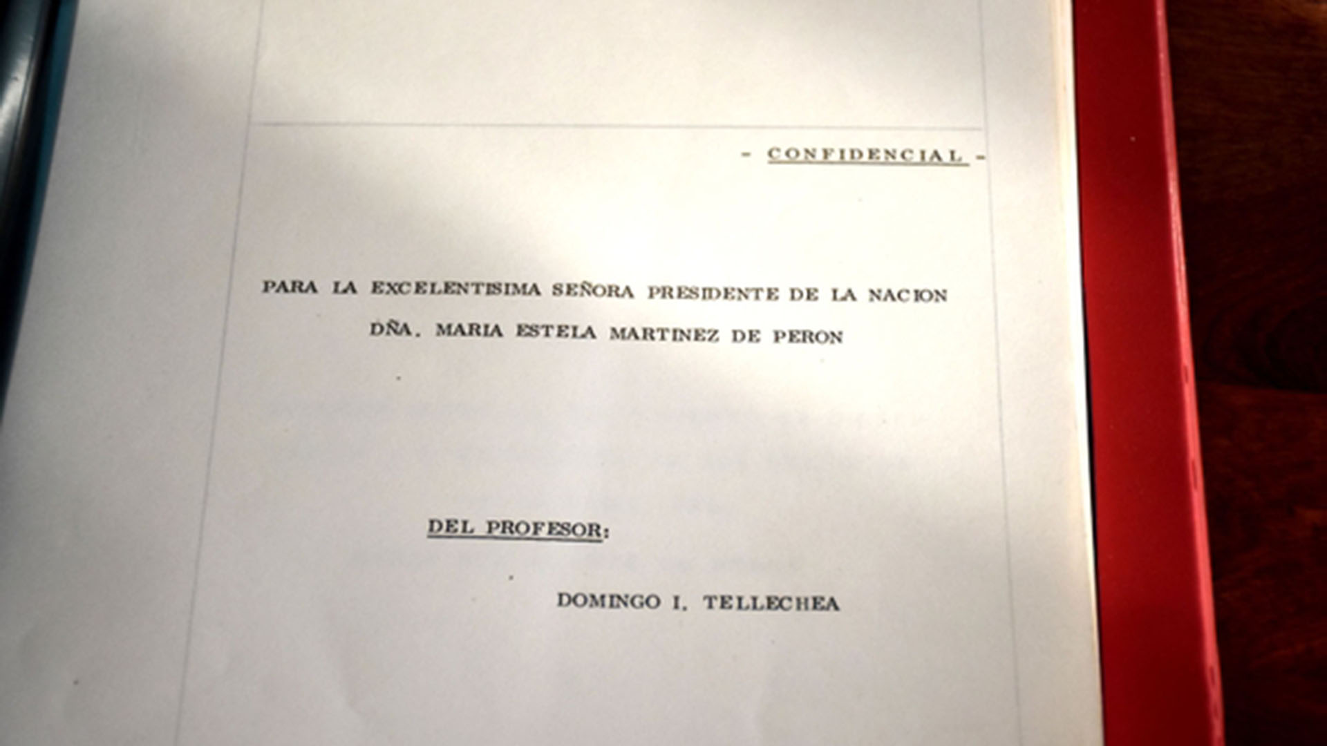El primer trabajo de restauración del cuerpo de Evito fue ordenado por Isabel Perón y la tarea recayó sobre Domingo Tellechea