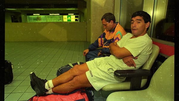 A 25 años del último partido de Maradona en la Selección: la nota improvisada y a corazón abierto con Clarín apenas se conoció la sanción