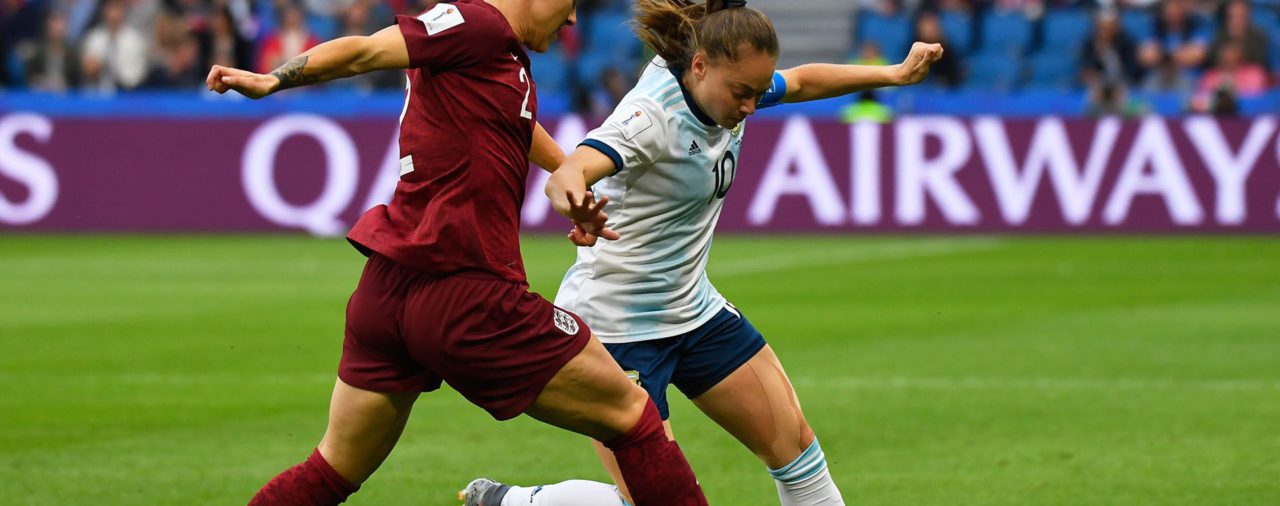 Argentina pierde ante Inglaterra por 1-0 en su segunda presentación en el Mundial femenino