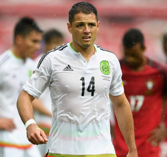 "Chicharito" Hernández respondió a quienes lo criticaron por su ausencia en la Copa Oro
