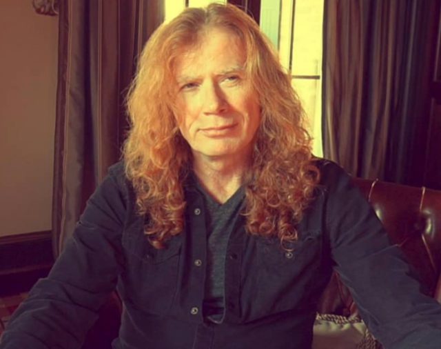 Dave Mustaine, vocalista de Megadeth, fue diagnosticado con cáncer de garganta