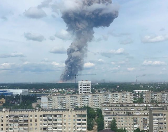 Explosión en una fábrica militar de Rusia: al menos 42 heridos y dos desaparecidos