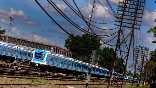 La curiosa paritaria "parcial" de los ferroviarios: acordaron un aumento de 17% por cinco meses