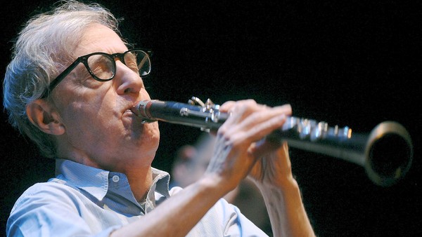 Woody Allen tocará con su banda de jazz en Barcelona: ¿Se viene un escrache?