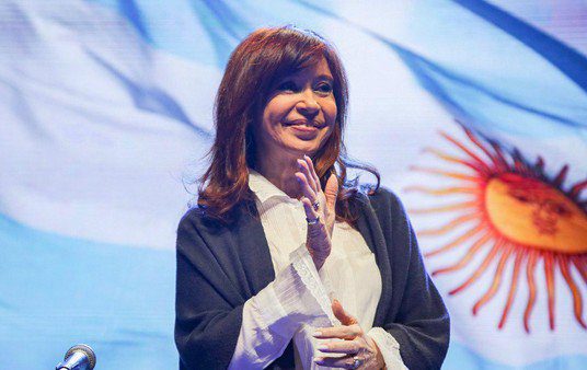 Cristina Kirchner habló de la gestión económica y acusó al Gobierno de "soviéticos": "Este es un régimen no capitalista"