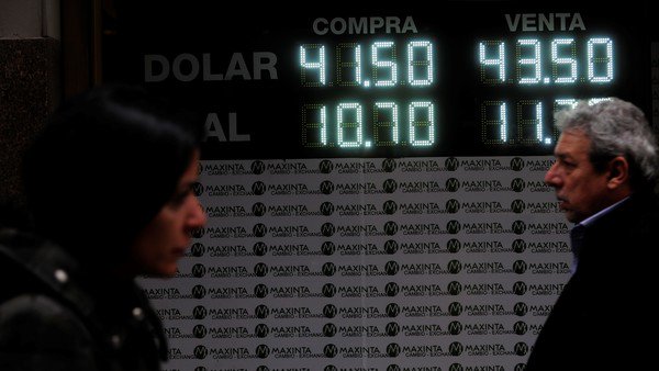 Dólar hoy: se mantiene en calma gracias a la ayuda del Central