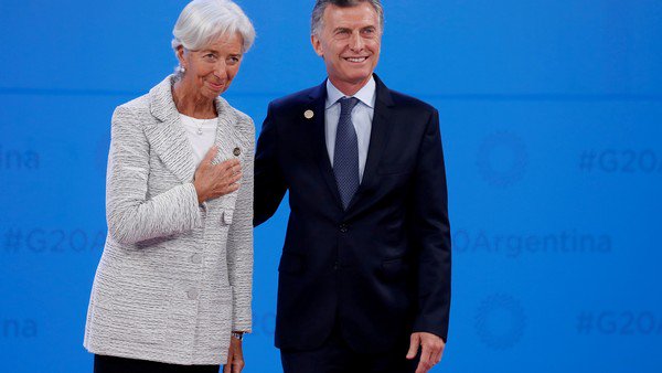 El FMI aprueba un nuevo desembolso para Argentina de 5.400 millones de dólares