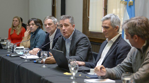 El Gobierno rechaza las críticas de Axel Kicillof al acuerdo entre el Mercosur y la Unión Europea