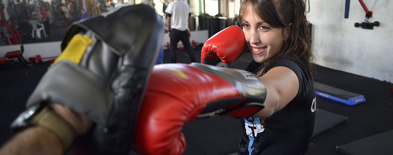 La dura vida de Iara Cortés, una de las promesas del boxeo: "Los promotores te quieren conseguir peleas a cambio de sexo y yo llegué hasta acá sin acostarme con nadie"