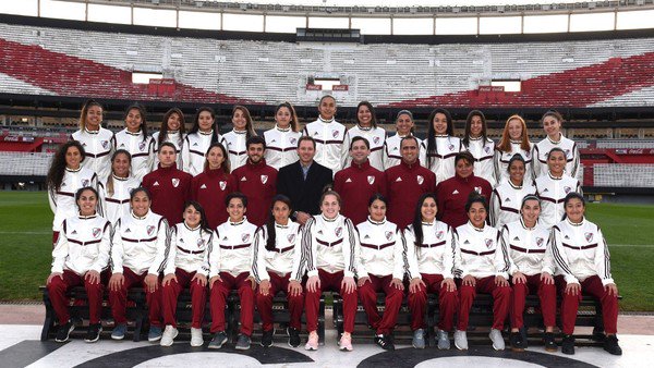 Otro paso histórico en River: ya tiene plantel profesional femenino de fútbol
