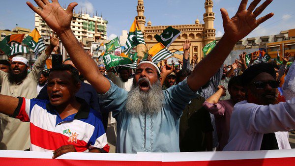 Pakistán denunciará a la India ante el tribunal de la Haya por su actuación en Cachemira