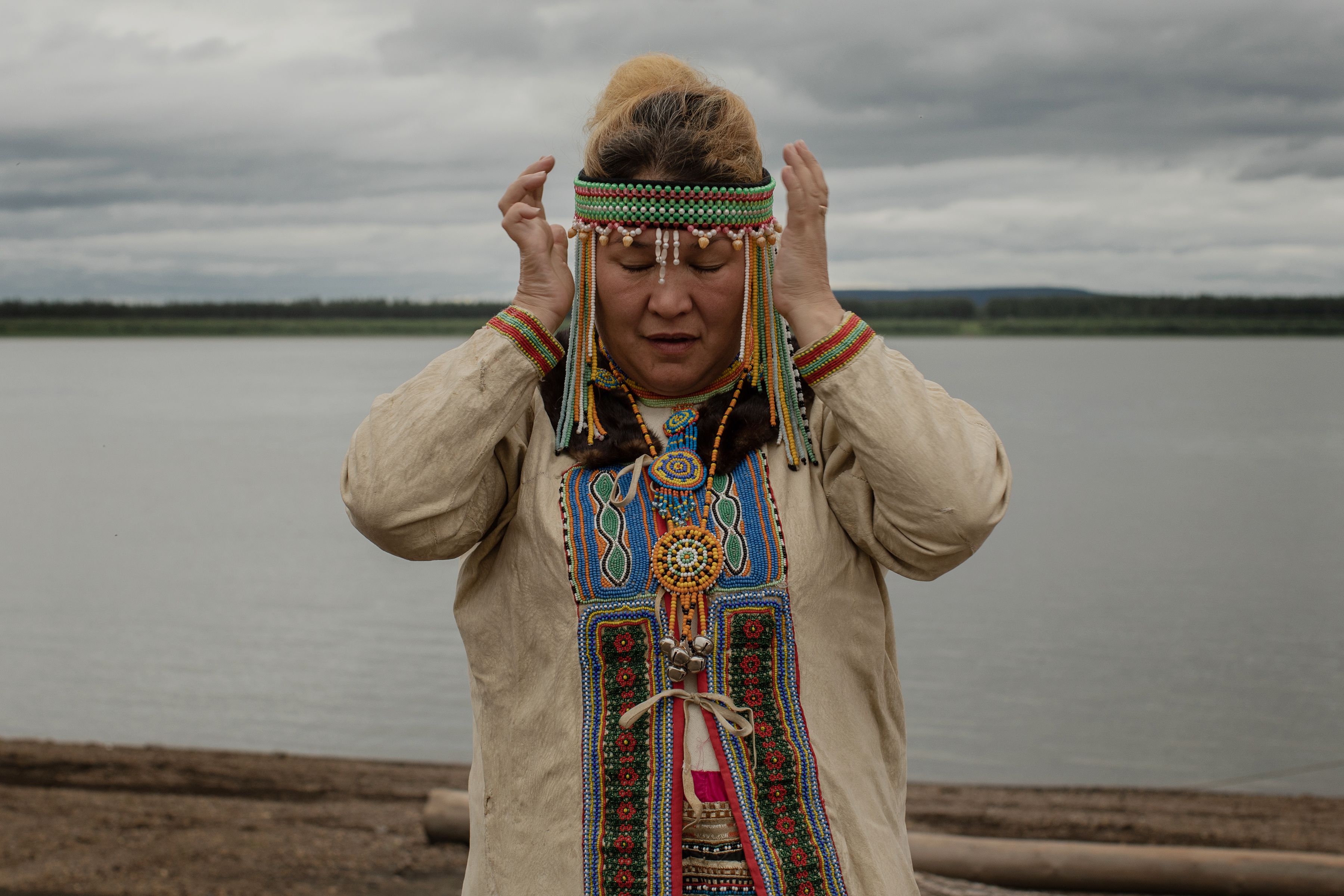 “En algún momento, hablaron de abandonar la aldea, pero la gente no quería irse”, afirmó Octyabrina R. Novoseltseva, presidenta de la Asociación de Pueblos Indígenas del Norte en la región de Srednekolimsk. (Emile Ducke/The New York Times)
