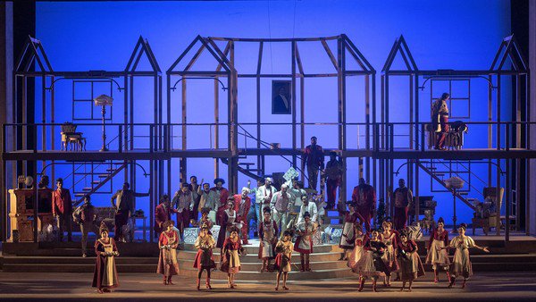 Don Pasquale: una ópera reducida a lo esencial