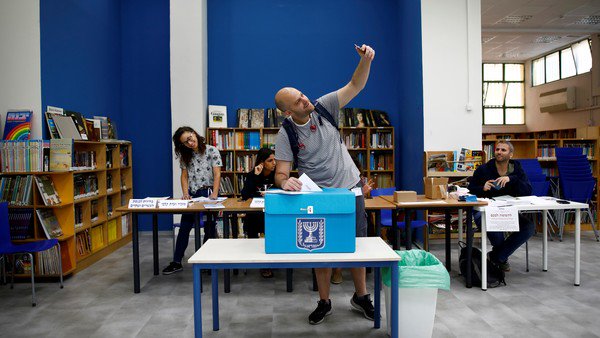 Elecciones en Israel: abrieron los comicios y 6,4 millones de electores deciden en las urnas el futuro de Netanyahu