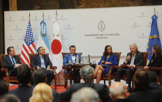 La OCDE pide que la Argentina sostenga su plan de ingreso al organismo como una política de Estado