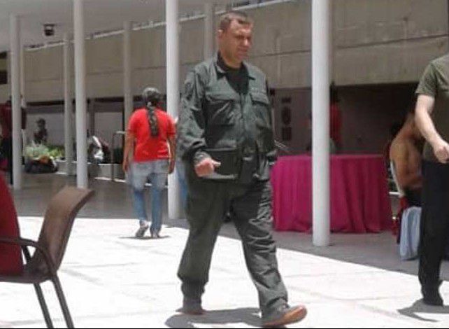 Militares rusos utilizan el uniforme venezolano en Caracas y la frontera con Colombia