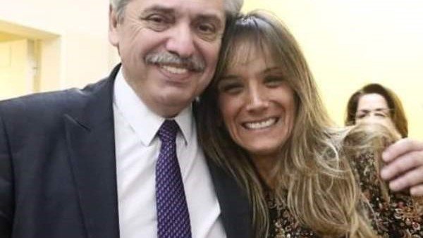 Alberto Fernández visitó a Malena Galmarini, después de haber sido operada de urgencia