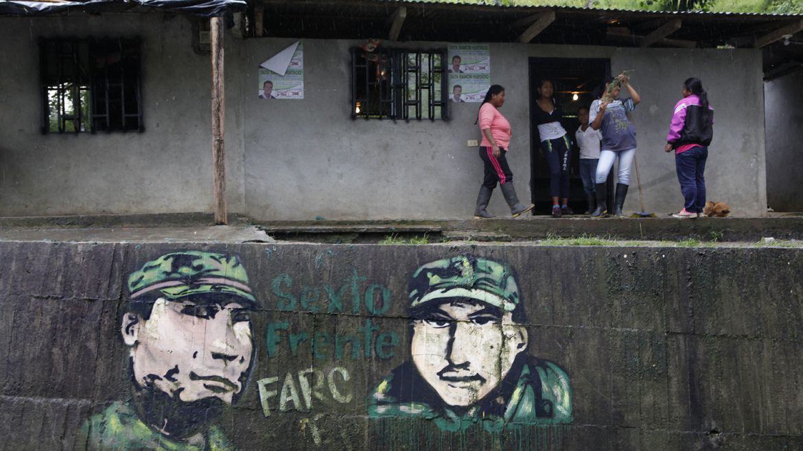 Sin las FARC en armas otros actores han controlado sus viejos territorios y ya no buscan sabotear los comicios sino incidir en ellos poniendo candidatos. 
