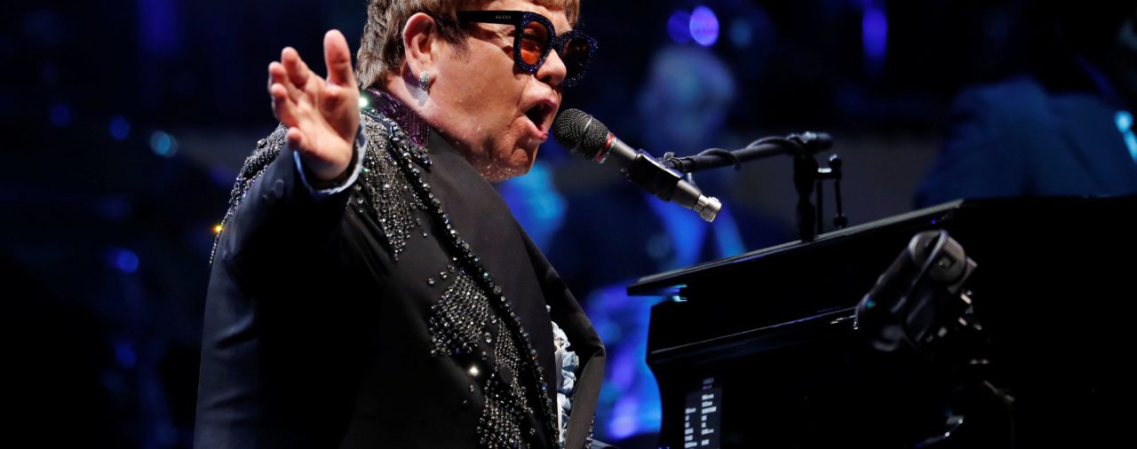 Elton John canceló su concierto en Indianápolis: “Estoy extremadamente enfermo”