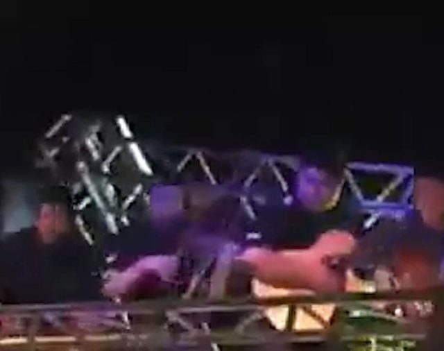 Jujuy: en pleno recital de un grupo de folcrore cayeron sobre el escenario los focos de luz