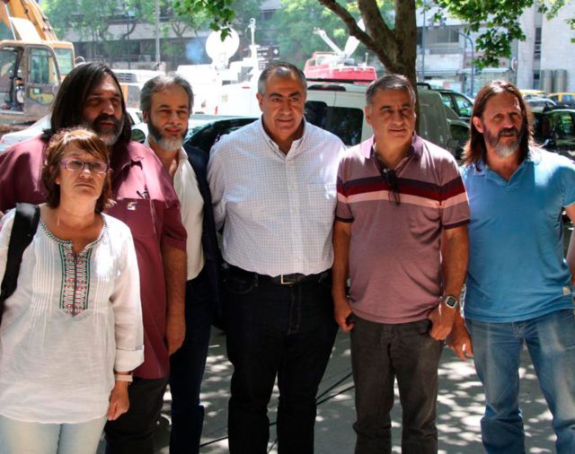 Alberto Fernández encabeza la primera reunión del consejo contra el hambre junto a Marcelo Tinelli, sindicatos y empresarios