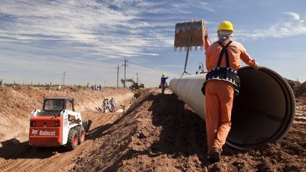 Conectan en Chaco al primer usuario a la red de gas natural