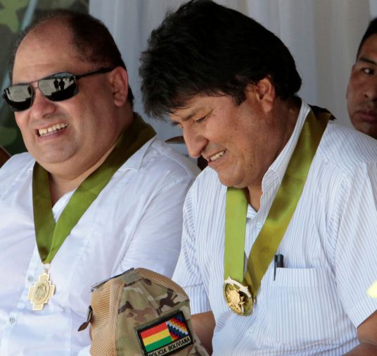 Dos ministros del gobierno de Evo Morales están refugiados en la embajada de Argentina en La Paz