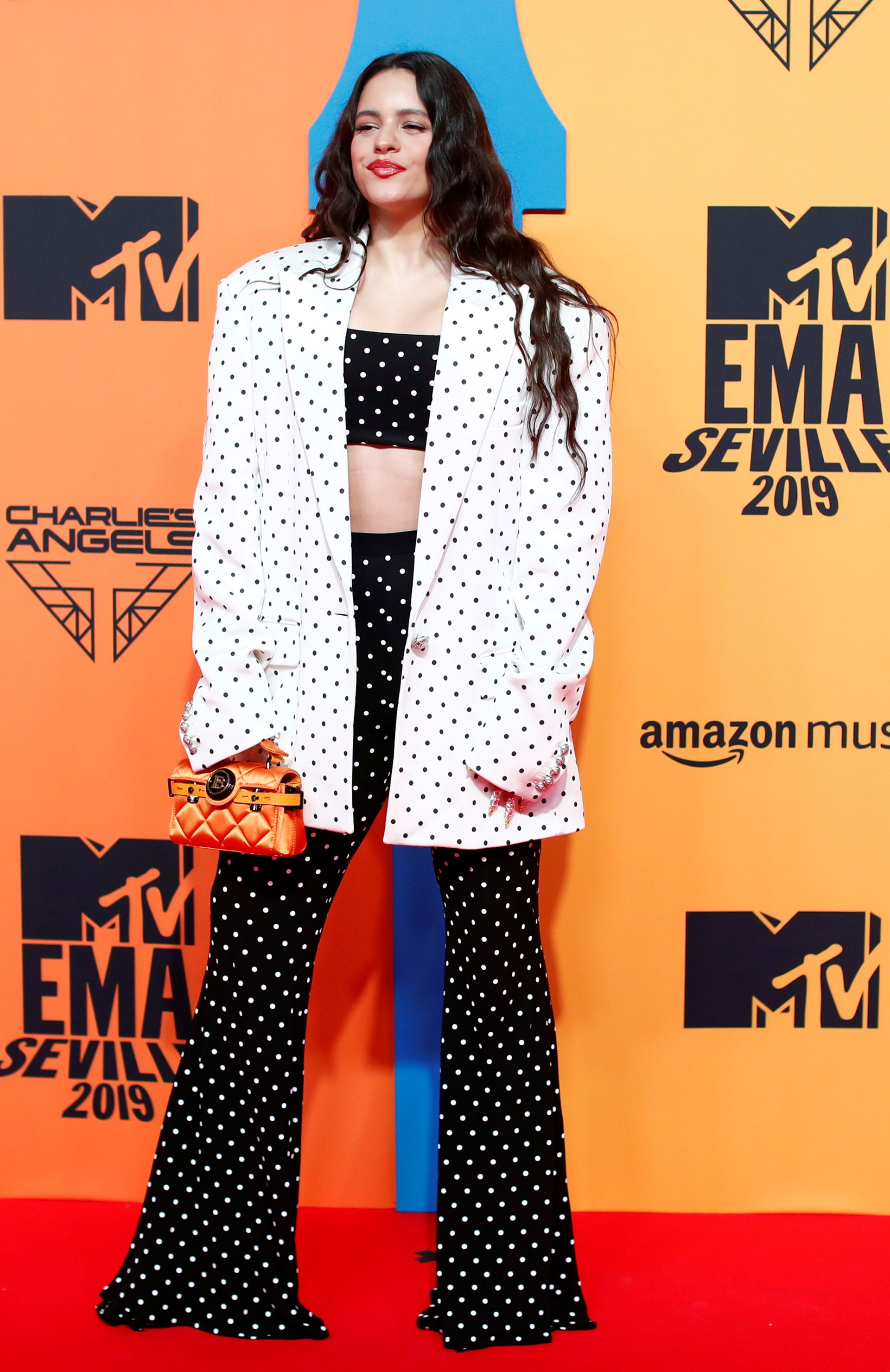 Rosalía compite por cuatro premios en los EMAs 2019. Junto a artistas como Liam Gallagher y Dua Lipa se presentará sobre el escenario 