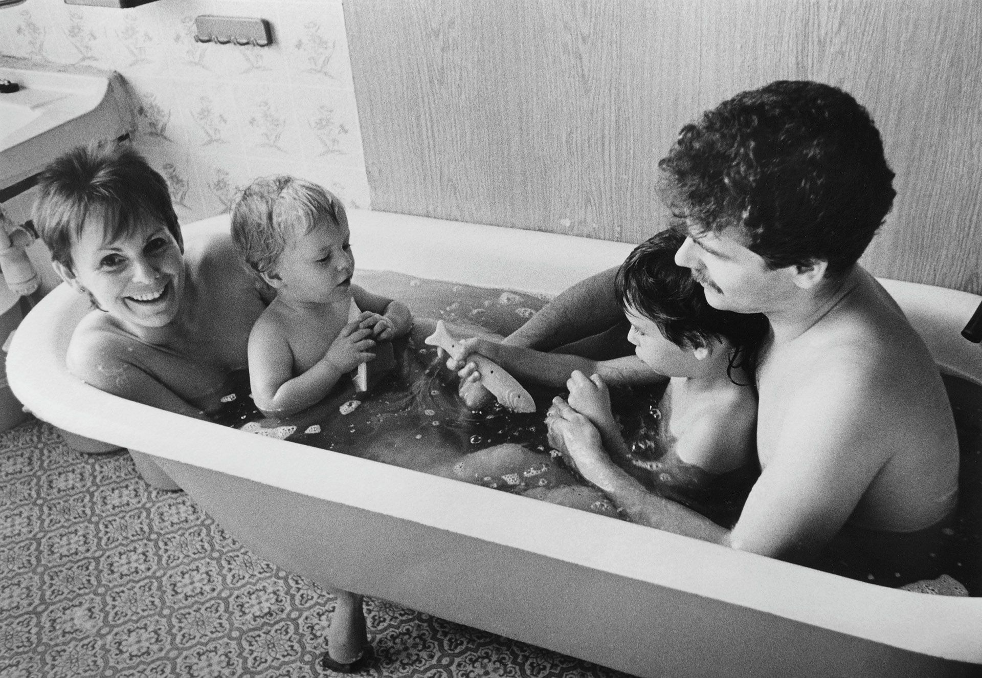 El nudismo o la cultura de los cuerpos libres era una práctica extendida entre las familias de la RDA (Shutterstock)