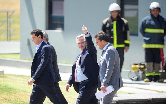 Alberto Fernández recibe a los tres gobernadores radicales con el foco en el pacto fiscal