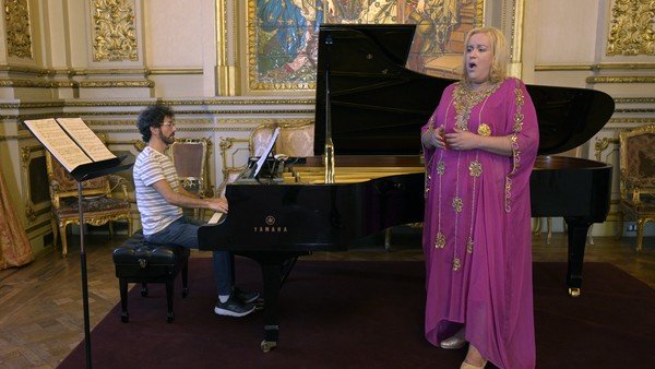 La artista transexual que brilla en el Teatro Colón: María Castillo de Lima, de tenor a soprano