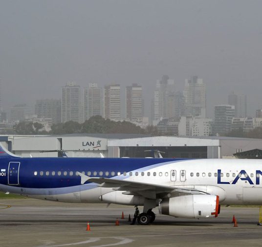 Luego de la conciliación obligatoria dictada a los pilotos, ahora los aeronavegantes anunciaron un paro en los vuelos de Latam del 30 de diciembre