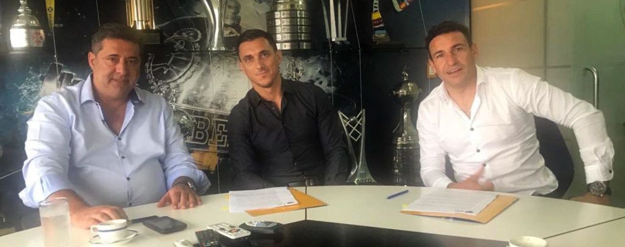 Nicolás Burdisso y Aníbal Matellán oficializaron su renuncia y se despidieron de Boca