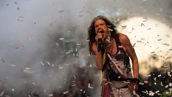 Steven Tyler, líder de Aerosmith, a corazón abierto: "Las drogas nos derrumbaron"